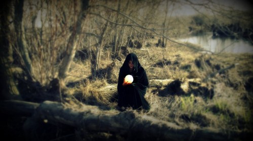 Attribution: Lucky Linda - https://www.flickr.com/photos/olsenart/5709330000/in/photolist-9GsRo2-qvpuAq-9GLKUY-84ctih-4WcKmr-rcpuSw-9GvNU9-4NmR55-egbFyH-9UEYzw-dL6bCk-5z7qim-mUUW8P-gw6t6X-kswMdG-mEBRVY-qVrWQM-mEAomF-gaAuyz-6N4mXb-6djrWT-dMoaRA-A8QH8y-8e1vWU-bXT4Mm-6aQqyM-7zjSzX-a8fXE4-5ZcJNR-8njsgm-8njs29-8ngmRT-8njtSj-8njtcS-8njsUA-8ngmnK-8ngmbD-8ngkiZ-8ngk5X-rRPbyf-rRPcpo-tGhah-6FVc7S-xqMjM6-7Vhspo-b4LbJe-2Yiifz-62ttu5-9dZabD-bXT4Qu/